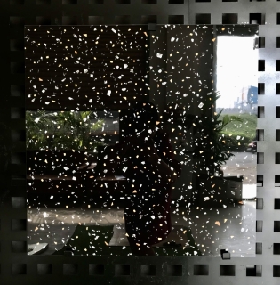 GẠCH BÓNG KIẾNG 60X60 ỐP MẶT TIỀN ĐEN MÈ