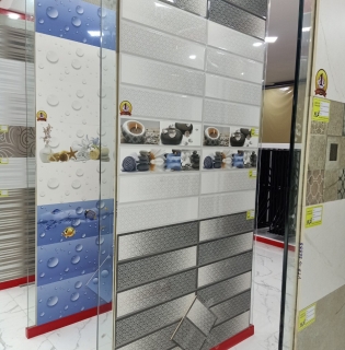 GẠCH ỐP TƯỜNG CAO CẤP NHẬP KHẨU TẠI Q7