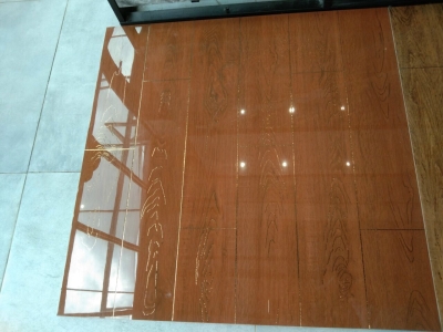 Cửa hàng cung cấp các dòng gạch nhũ vàng cao cấp và chất lượng